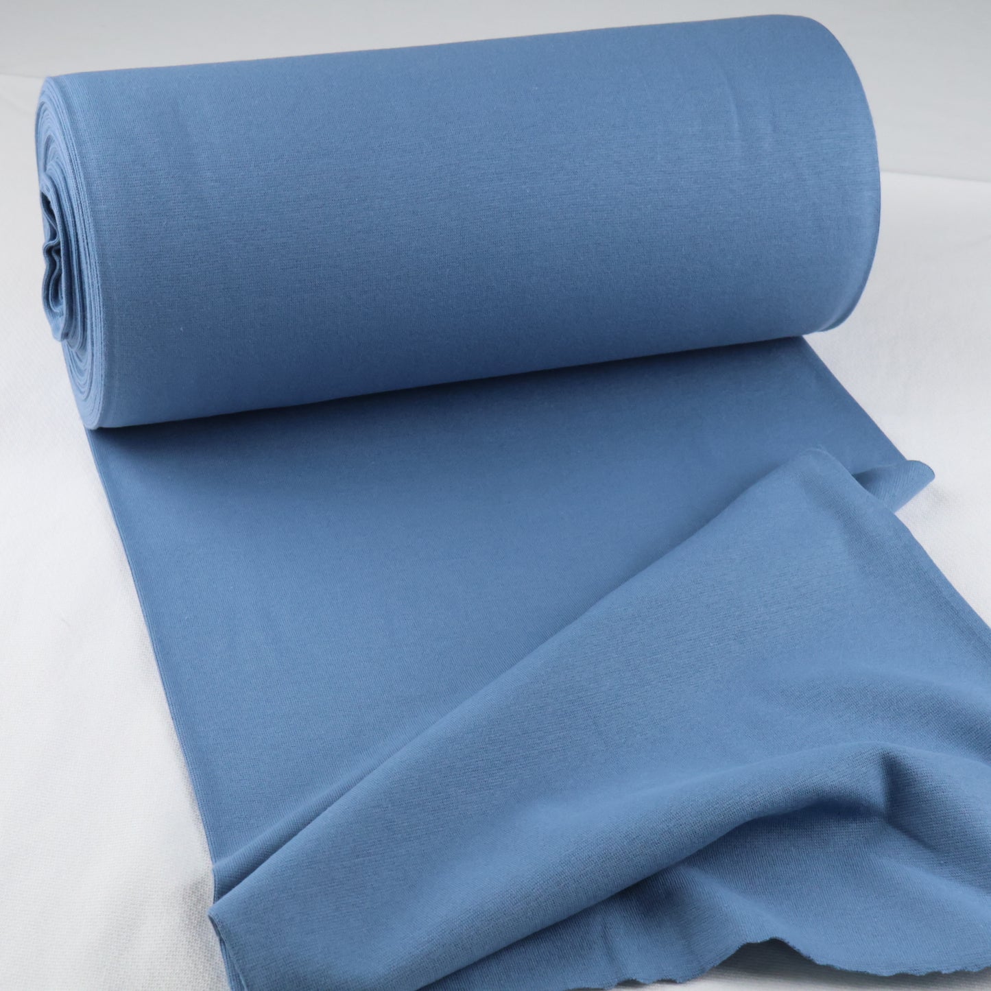 Bord côte bleu moyen