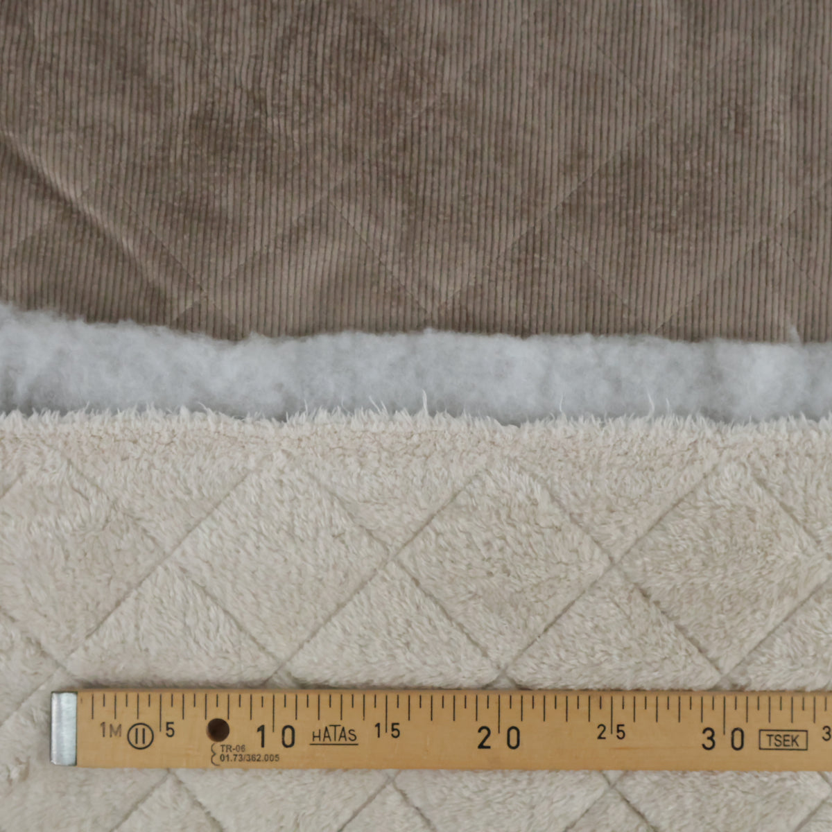 Velours matelassé taupe