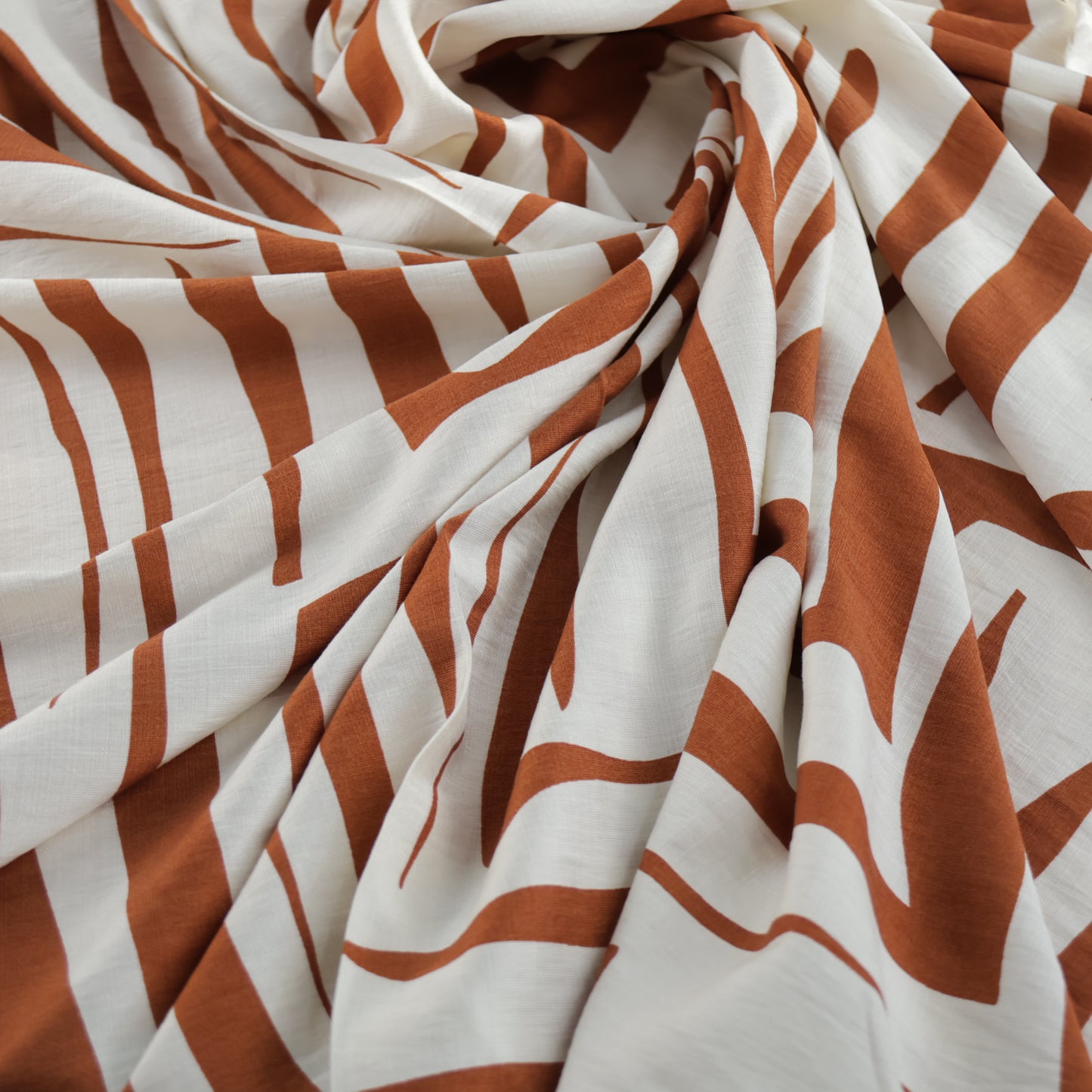Lin viscose écru et camel LV012