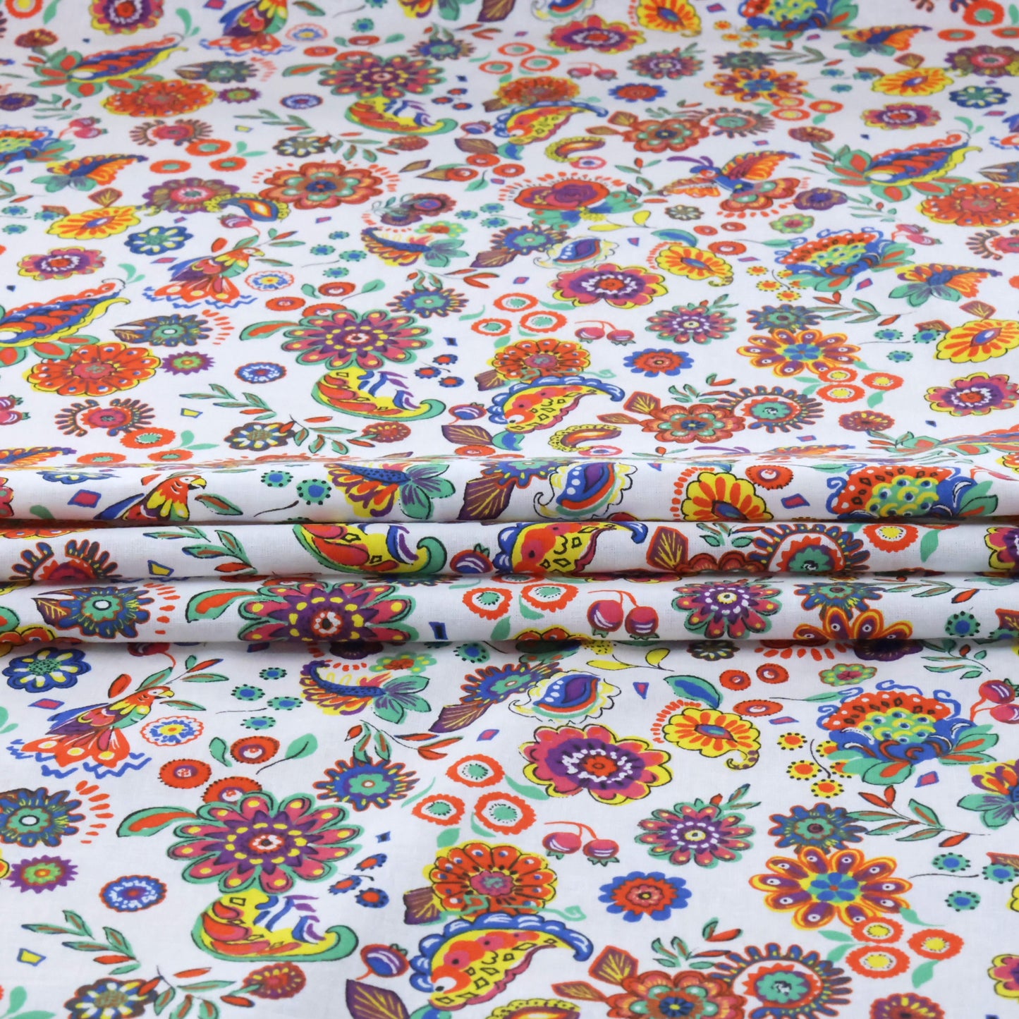 Coton PAREO - Fleurs colorées sur fond blanc