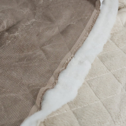 Velours matelassé taupe