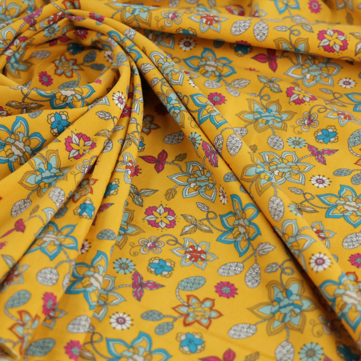 Velours milleraies floral rétro