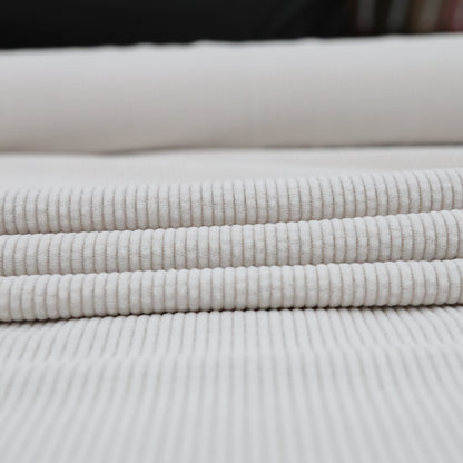 Velours côtelé blanc