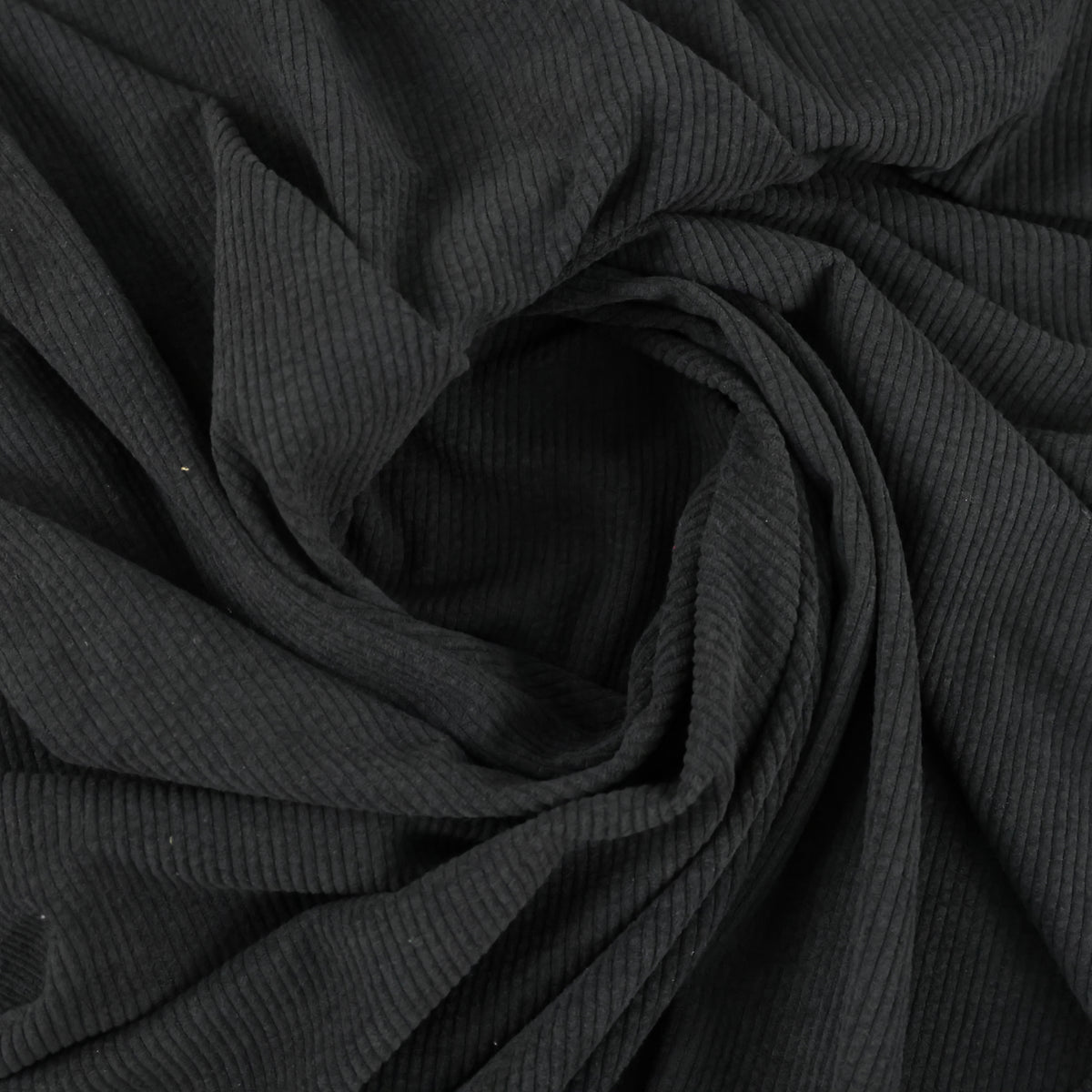 Velours côtelé noir