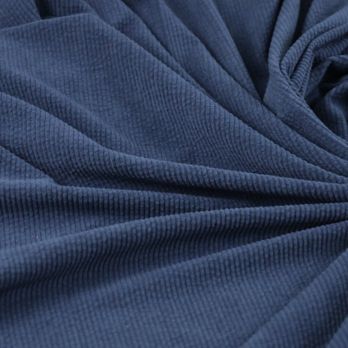 Velours côtelé bleu