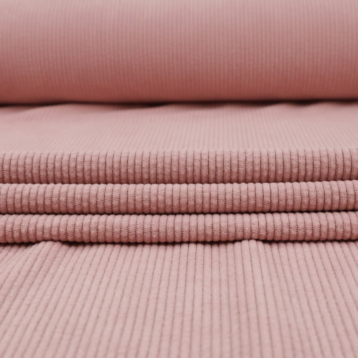 Velours côtelé vieux rose