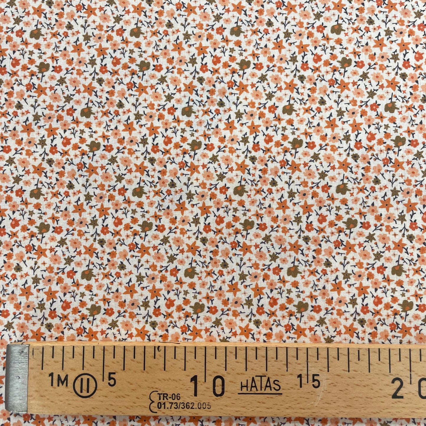 Coton fleuri ecru et orange