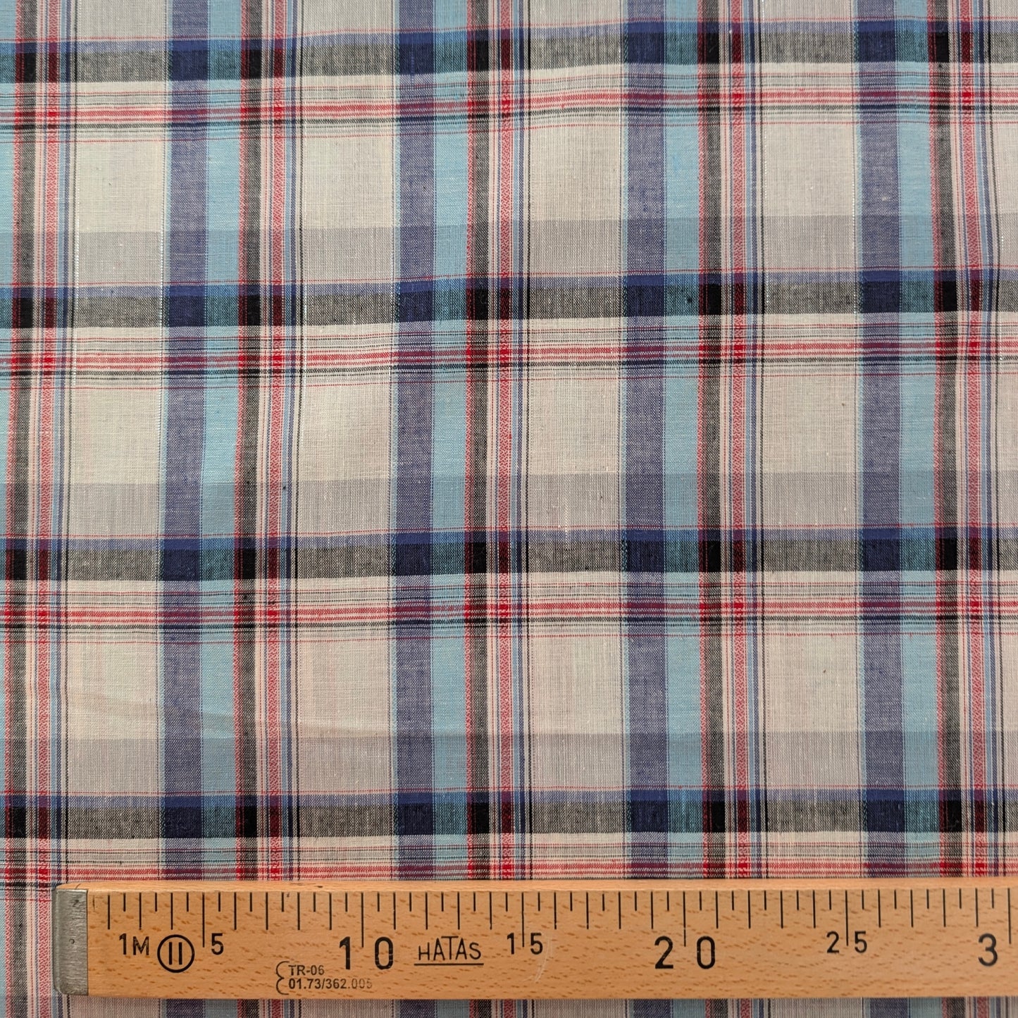 Coton esprit tartan écossais bleu beige avec fil lurex argenté
