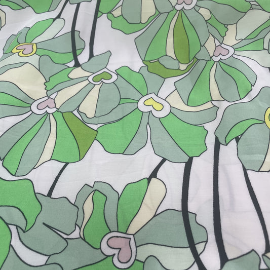Tissu satin grandes fleurs vertes